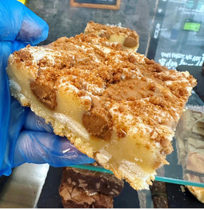 Biscoff Blondie